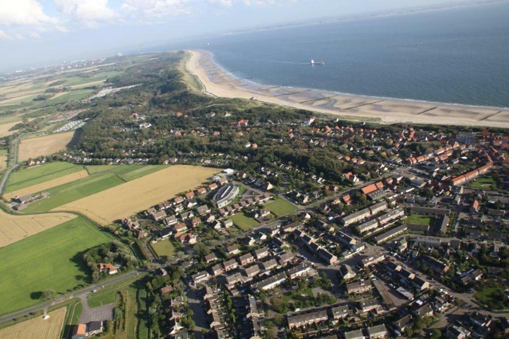 Vakantiewoning "Aan Het Bosje" Zoutelande - Strand 200M ! Екстериор снимка